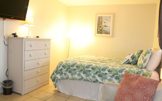 Jamaica Royale 086 - 2 Br Condo