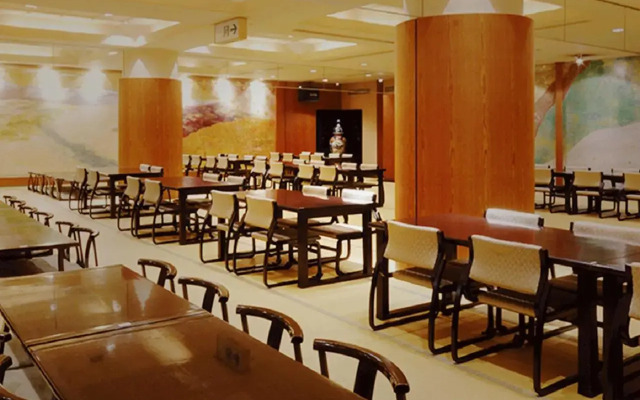 Jasmac Plaza Hotel