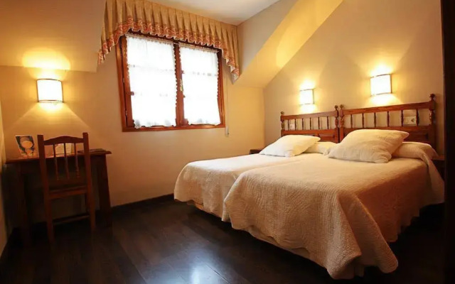 Hostal Restaurante Méndez "El Guardia"
