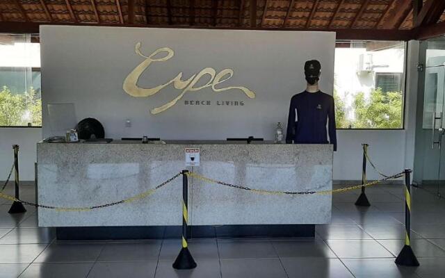 Flat Equipado no Cupe Beach Living por Carpediem