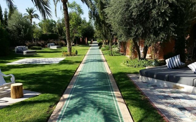 Jardin d'Ines By Christophe Leroy (Diplomatic Suite)
