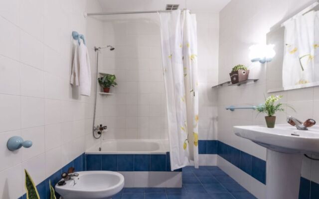 House Lucky Deltebre