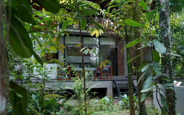 Sakuna Arana Resort