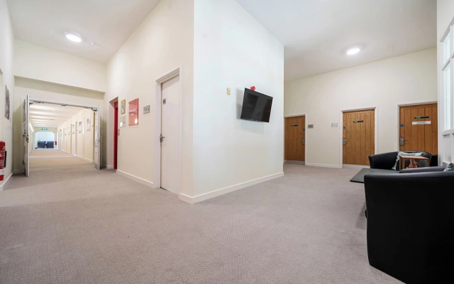Jubilee Ground-floor Single Bedroom
