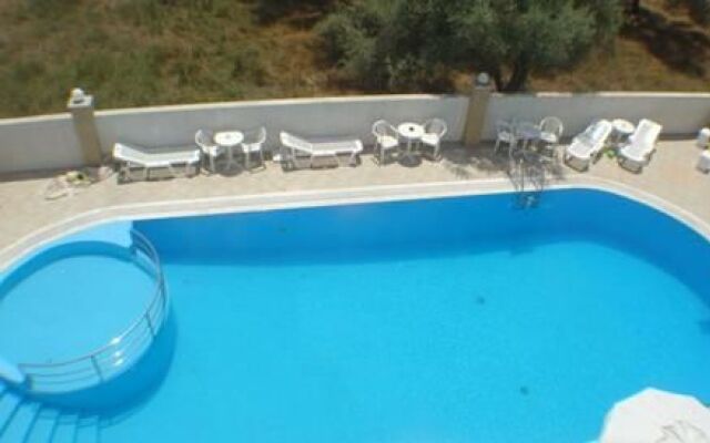 Lefkada Beach Villa