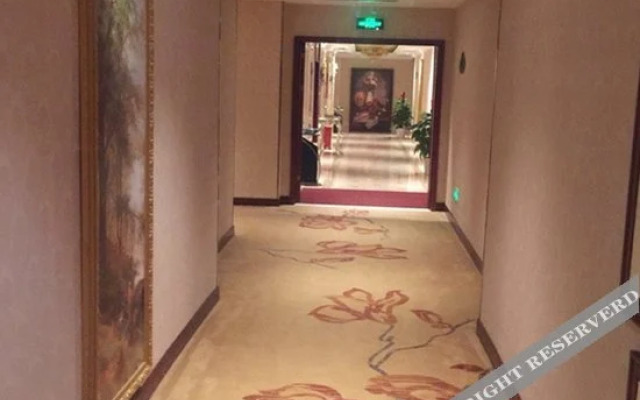 Vienna Hotel Shenzhen Longzhu