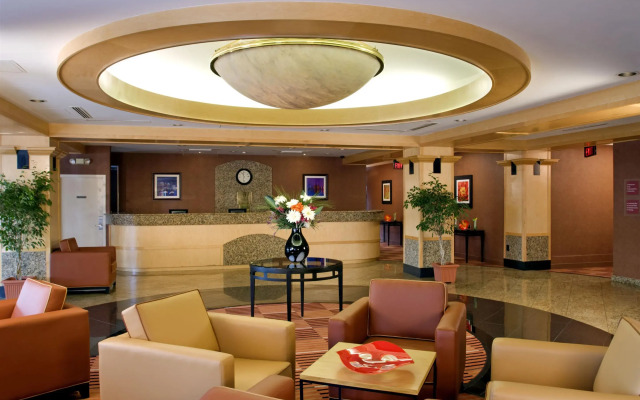 Embassy Suites by Hilton Detroit Metro Airport