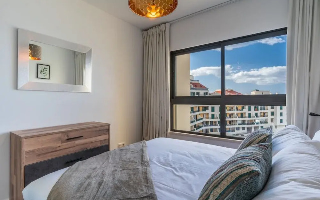 Centromar Bella Vista by Atlantic Holiday