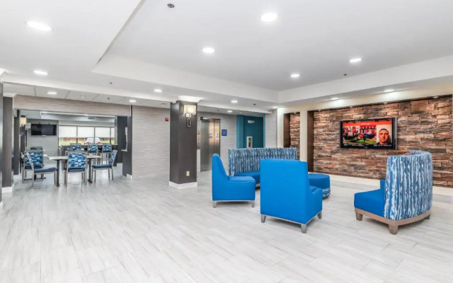 Days Inn & Suites Prattville-Montgomery