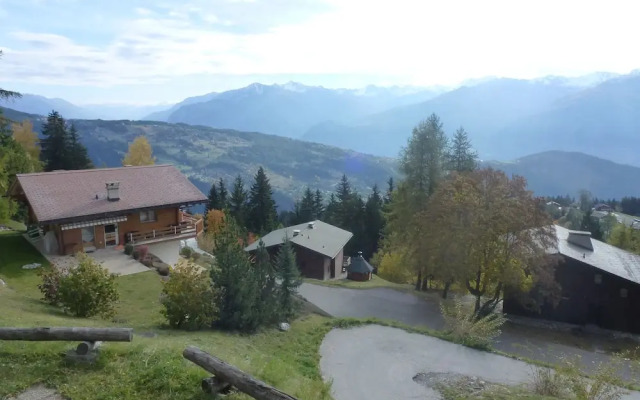 Chalet Clématites