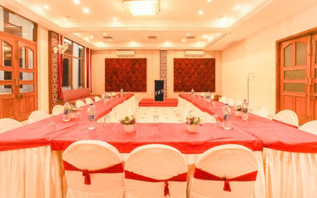 Hotel YKS