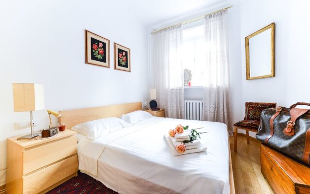 Sunny Apartment in the Old Town