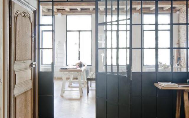 Jacquemine Luxury Guesthouse & Art Gallery