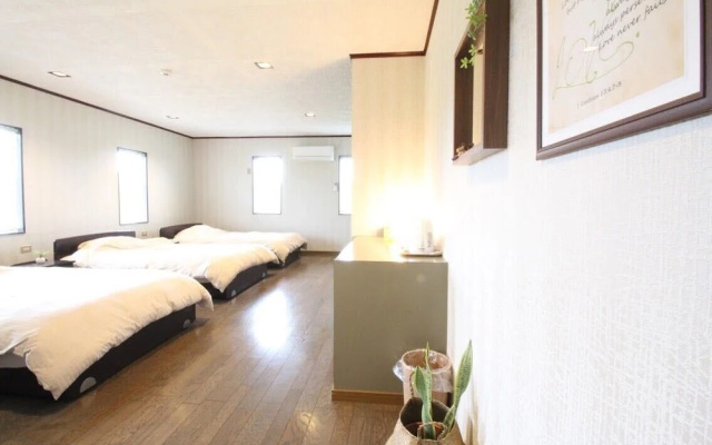 Yurigahama Beach House – Guest Rooms – Yoron