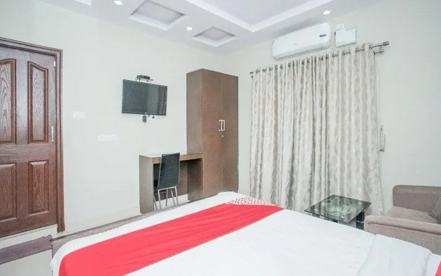 OYO 2323 GS Suites