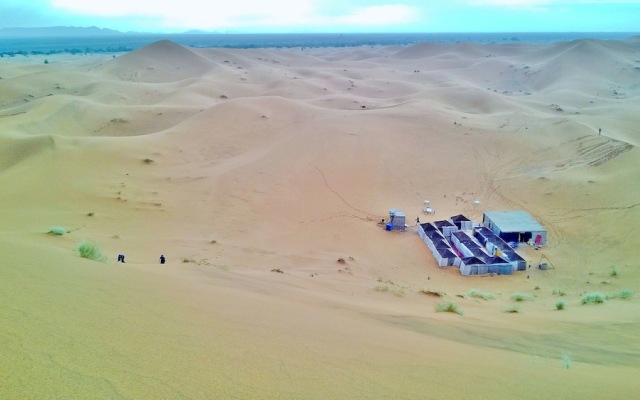 Auberge Hôtel Porte De Sahara Ouzina