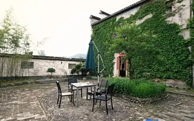 East Villa