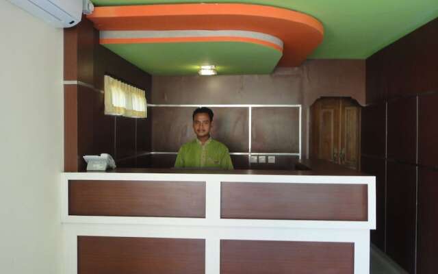 The Arya Hotel