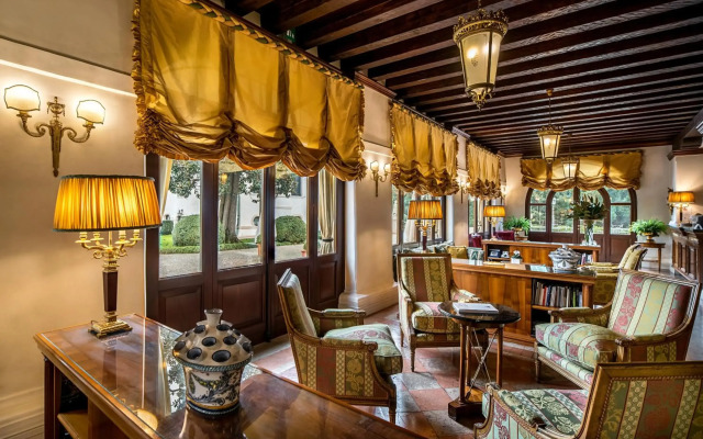 Hotel Villa Franceschi