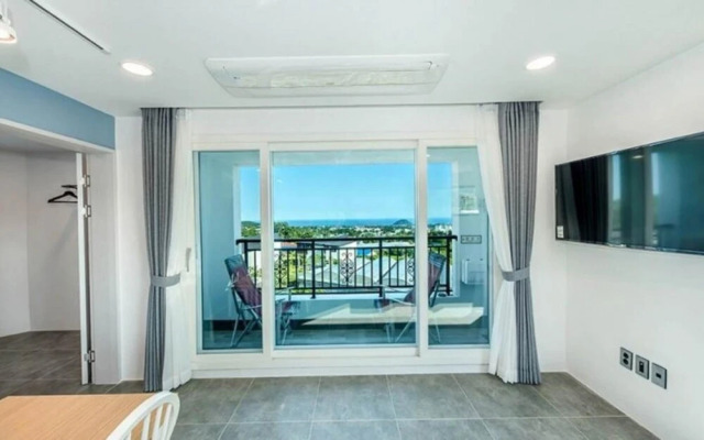 Seogwipo Moira Spa Pension