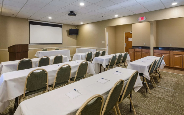 Best Western Plus Inn at Valley View