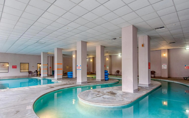 Park Tower Inn