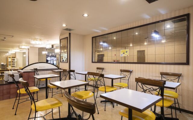 Hotel Econo Kanazawa Katamachi