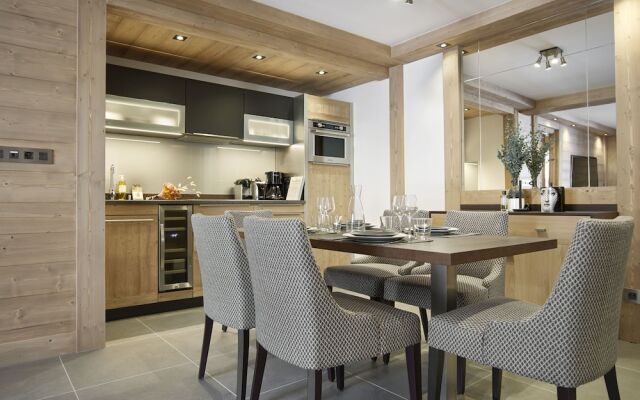 Modern Furnished Apartment, Just 50 m. From the Slopes