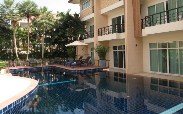 Wonderful Pool house at Kata