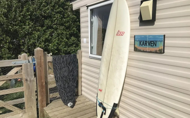Cosy, Quiet Static Caravan, Mawgan Porth, St Eval