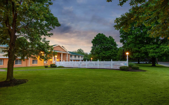 Baymont by Wyndham Harrisburg