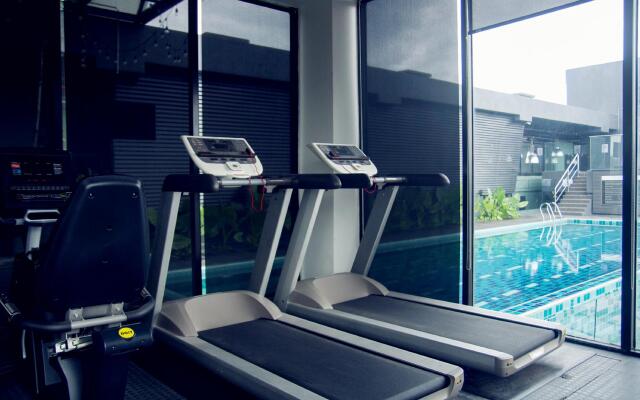 M Roof Hotel & Residences