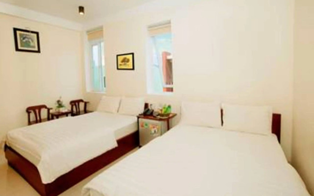 Thanh Nhan Motel