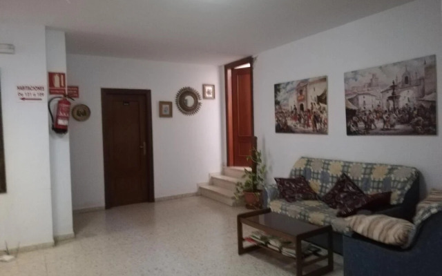 24H Hostal Antequera