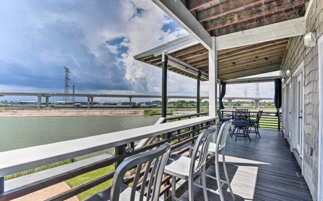 Secluded Seabrook Waterfront Home w/ Patio!