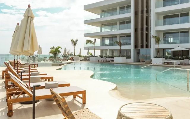 Mambo Beach Holiday Apartments
