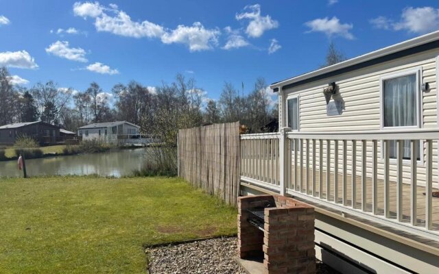 Luxury Lakeside Lodge L2 with Hot tub situated at Tattershall Lakes Country Park