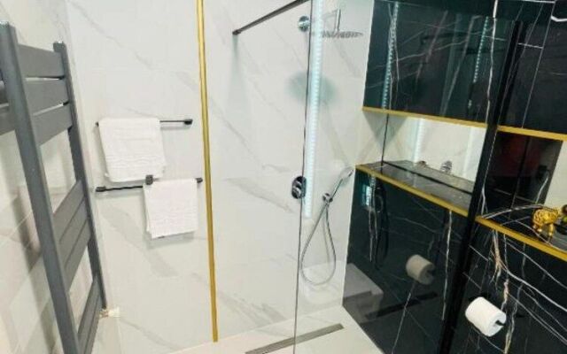 Sky Luxury Apartament Mamaia -sea View