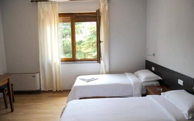 Hotel Eposi