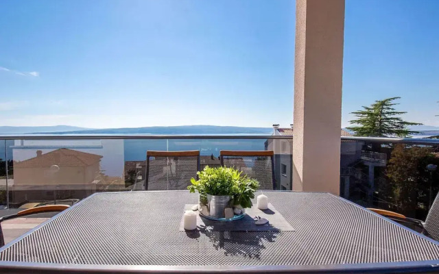 Villa in Dramalj at Sea