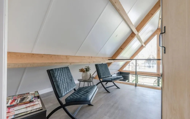 Thatched Bungalow With Private Terrace