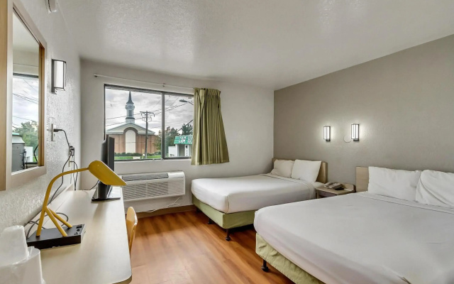 Motel 6 Ogden, UT- Downtown