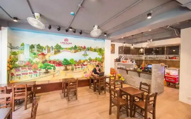 22Housing Apartment 81 Linh Lang