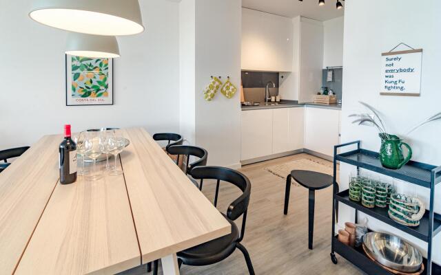 LM4.1B- Modern & Spacious family apartment