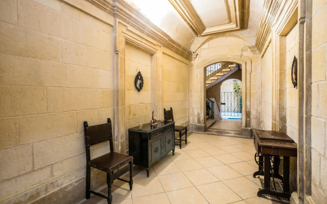 Valletta Main Street Apartment DELUXE