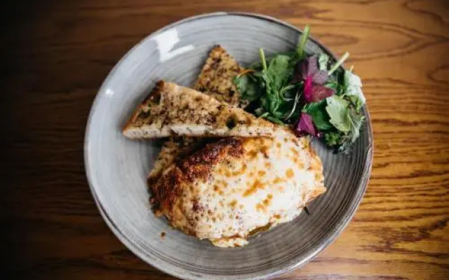 Three Horseshoes Inn