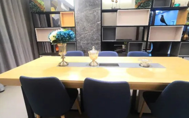 Homeinn Hotel (Yuxi People's Hospital Wanda Plaza)