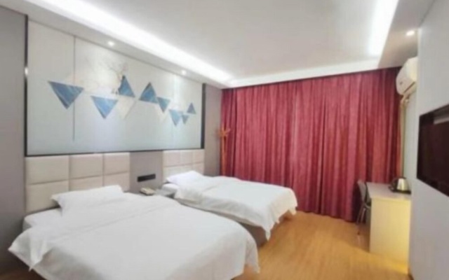7 xing Ge Business Hotel – Guest Rooms – Guilin