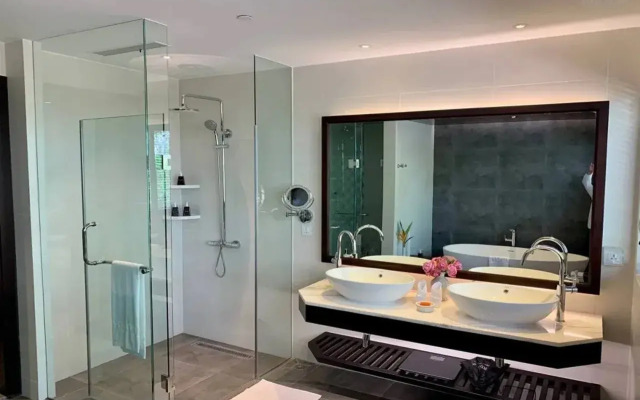 Angkor Green Gardens by Dara