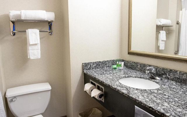 Holiday Inn Seattle Downtown by IHG